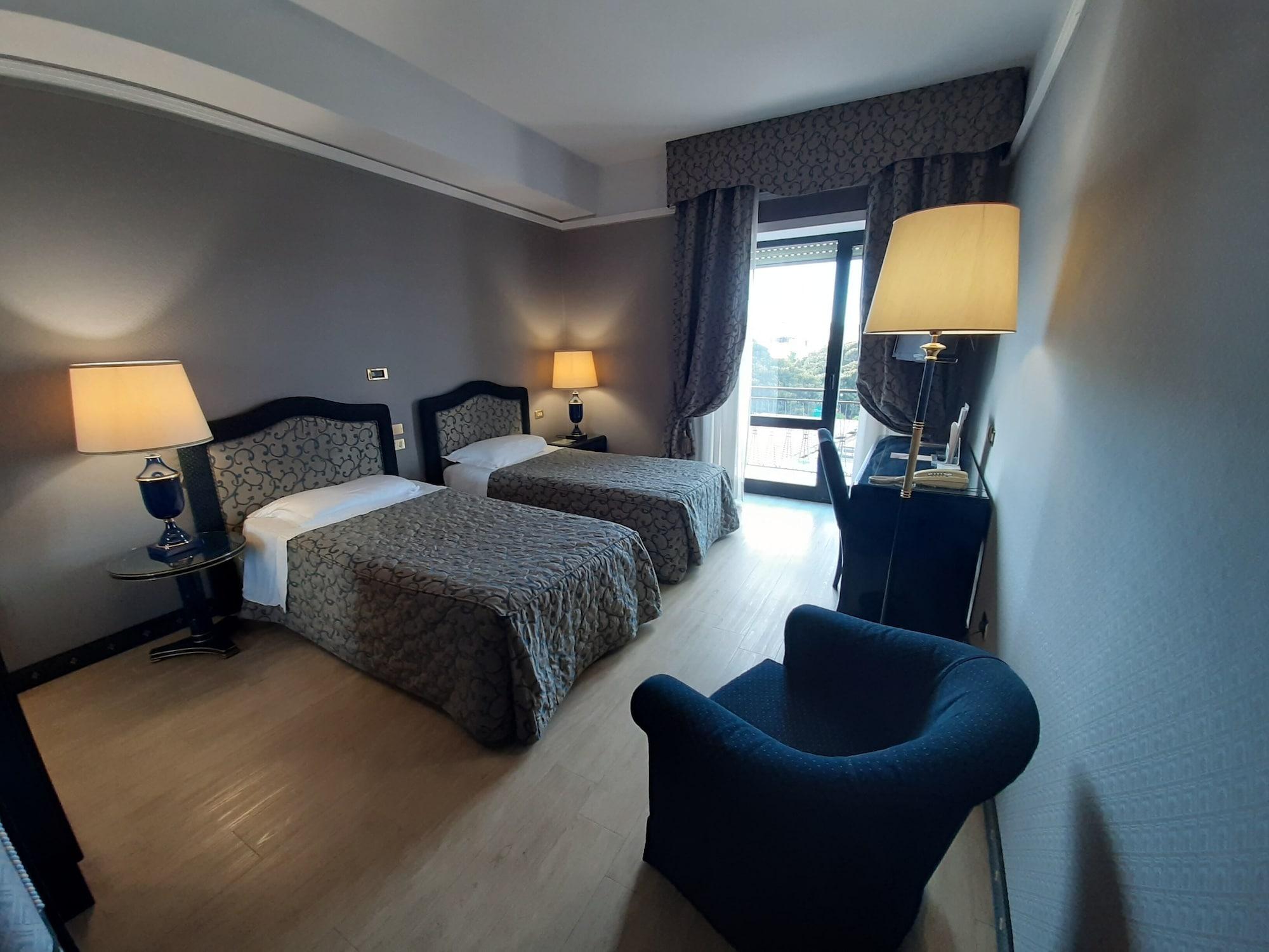 Grand Hotel Excelsior Reggio Calabria Esterno foto