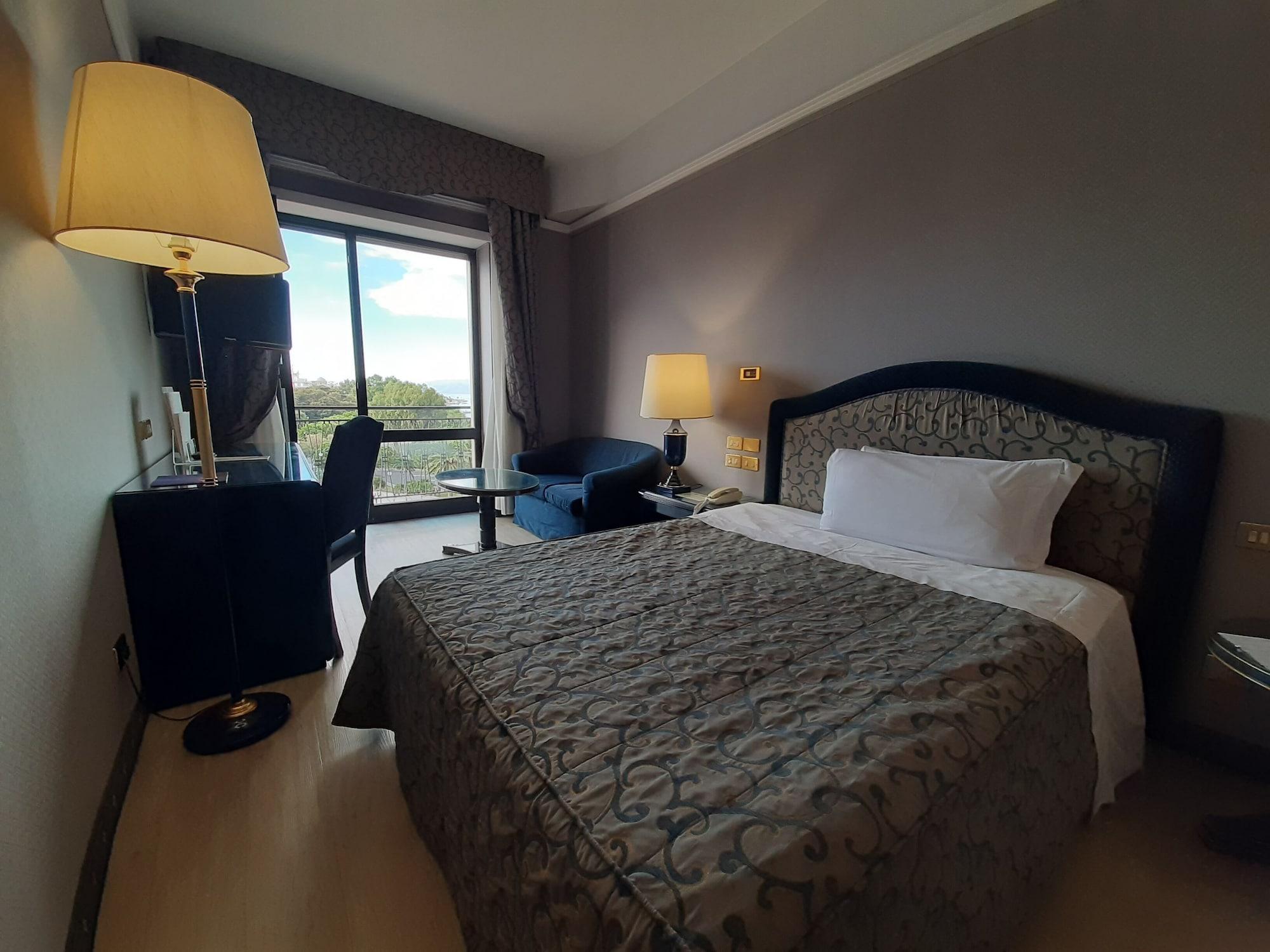 Grand Hotel Excelsior Reggio Calabria Esterno foto